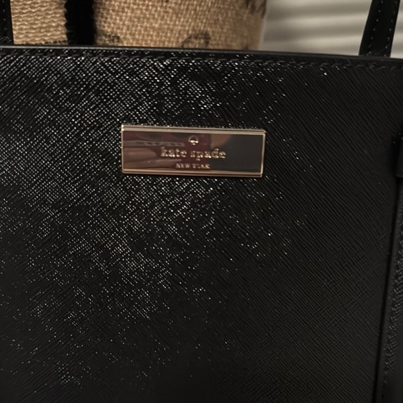 Kate Spade Black Shoulder Bag Sleek Design - Picture 2 of 3